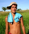 Just one of those boys ...he turn me on 5512dac032829.jpg
