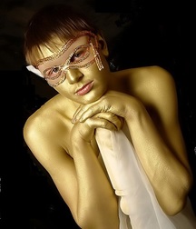 (ihti) - Carlo - GOLD 5d42aba1ee5f4.jpg