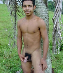 Axel 583cc10177861.jpg