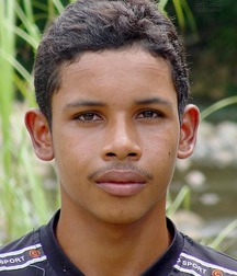 Axel 583cc1317a44c.jpg