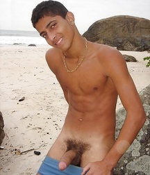 Latino02 594c9b8330d11.jpg