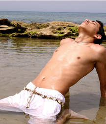 Brazil Model 03 596679450848e.jpg