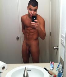Selfies01 59963dabc60b6.jpg