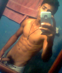 Selfies01 59963e1642e82.jpg