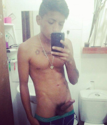 Selfies01 59963e18cfc86.jpg