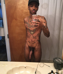 Selfies01 59963eaa9c418.jpg