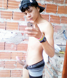 Selfies03 5996409f571f5.jpg