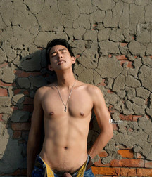 Sexy Asian Boy 5a39d4cc7b69a.jpg