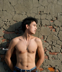 Sexy Asian Boy 5a39d5341310c.jpg