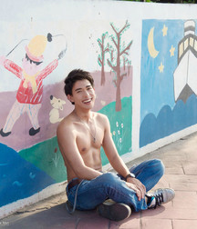 Sexy Asian Boy 5a39d85ebf72b.jpg