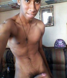 More Brazilian Guys 5aba9768c6c02.jpg