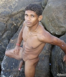 Jonathan 5b60e2398e9fe.jpg