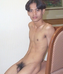 India Boy 5b70cbe5c0c7b.jpg