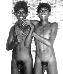 India Boy 5b70cc1117f54.jpg