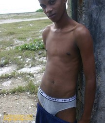 Gabby 5b75210b845cd.jpg