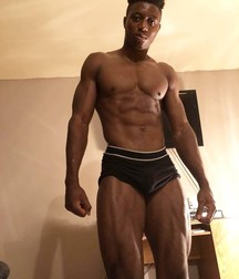 Black Non Nude2 5d151c3858a1e.jpg