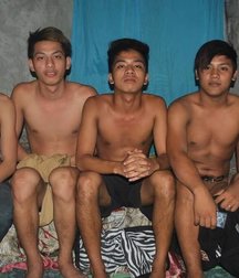 3+ Non Nude 5d16138ed7fc9.jpg