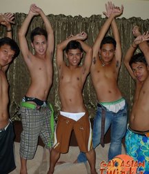 3+ Non Nude 5d161390274ba.jpg