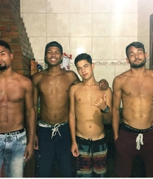 3+ Non Nude 5d1613e2751d8.jpg