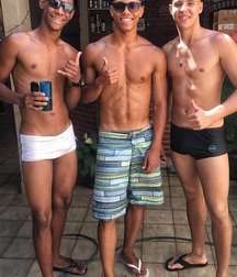 3+ Non Nude 5d1613fcc13d2.jpg