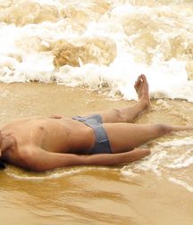 India Non Nude 5d55945c1a3b1.jpg