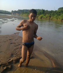 India Non Nude 5d55945d6e1a0.jpg