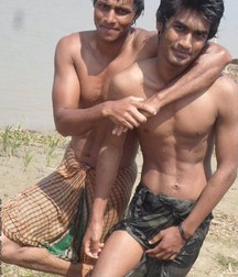 India Non Nude 5d55946a4a59d.jpg