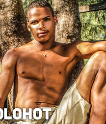 Erick Carioca 5d55f1324a824.jpg