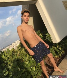 Leo del Aviv 5d7f509f43213.jpg