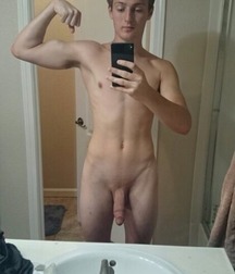 Bathroom mirror shots 55c320b41a800.jpg