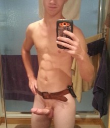 sexy bondage mirror shots 55c501fe75f11.jpg