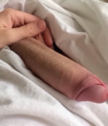 hot hung blond 56f5060a5b8e3.jpg