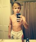 twinky blond bathroom pics 56f50ae88d469.jpg