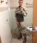 sexy marines 58990a2e3ebda.jpg
