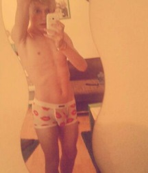 Good looking selfies 5a1db3c0cafb8.jpeg