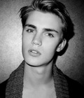 Boys from the Net 24  554879aeda80c.jpg