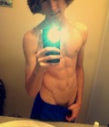 Himself  3  5570512b225a1.jpg
