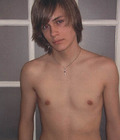 Himself 5 5571718eba1a7.jpg