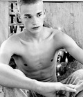 Himself 7 5573ed34a994f.jpg