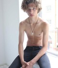 Himself 7 5573ed4dd42cd.jpg