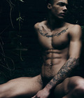 Himself 8  5573f8d8a3ebf.jpg