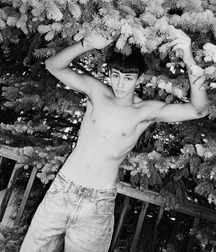 3 Boys  5578a96d5dd6a.jpg