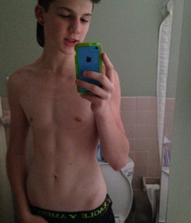 3 Boys  5578a974e6e95.jpg