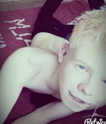 Himself 13 55796f4f734c9.jpg