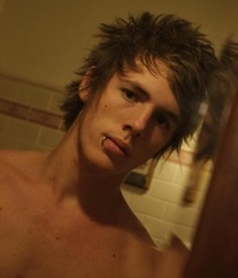 Himself 16 557d4f54e6738.jpg