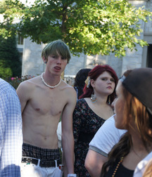 Himself 16 557d4f73084b4.jpg