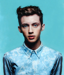 Himself 22  55833ec53cdde.jpg