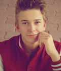 Himself 24 55852563f2397.jpg