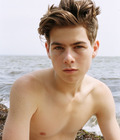 Himself 24 5585257391cb2.jpg
