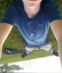 Himself 25 558675d8dce4c.jpg